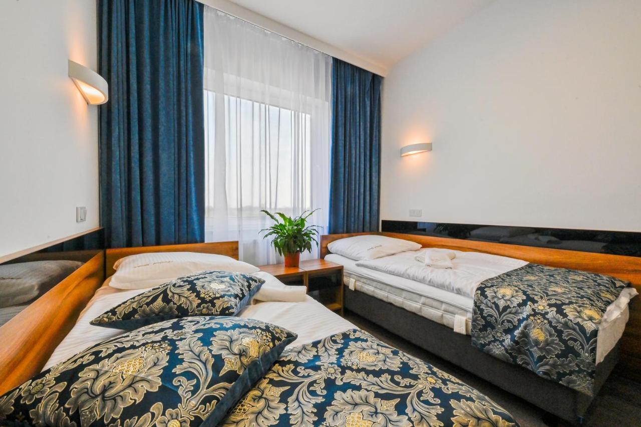 Hotel Terminal Gorzów Wielkopolski Esterno foto